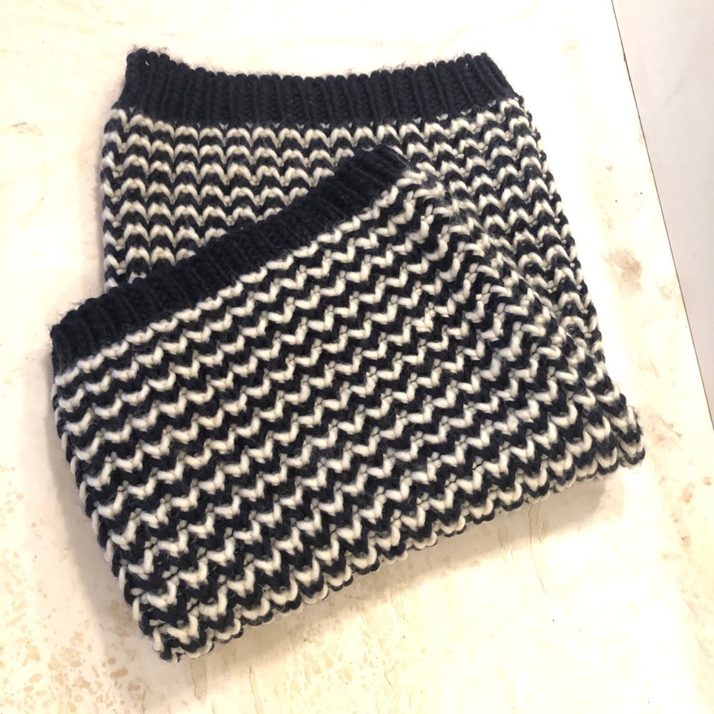 Navy and White Striped Tube Scarf NWT!